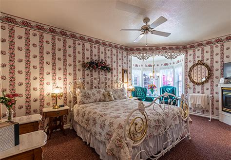 red apple bed and breakfast prices|MHB Bed and Breakfast .